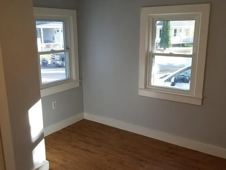 2 Broad St #1 — Photo 11