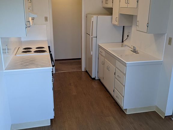 2nd image of 767 Buena Vista Ave W APT 203