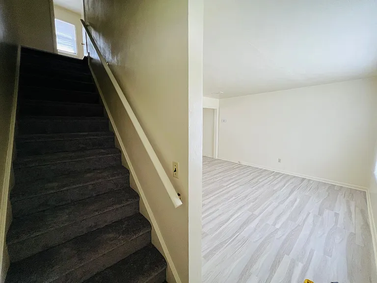 1407 Toms Creek Rd #3 — Photo 12