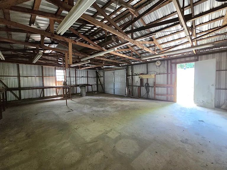 138 Woodland Dr — Photo 23