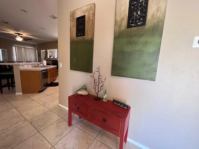 2 bed, 1480 sqft, $2,200 — Photo 4