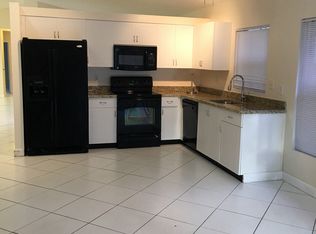 2182 NW 184th Way, Pembroke Pines, FL 33029