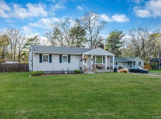 134 Park Lane, Middle Island, NY 11953