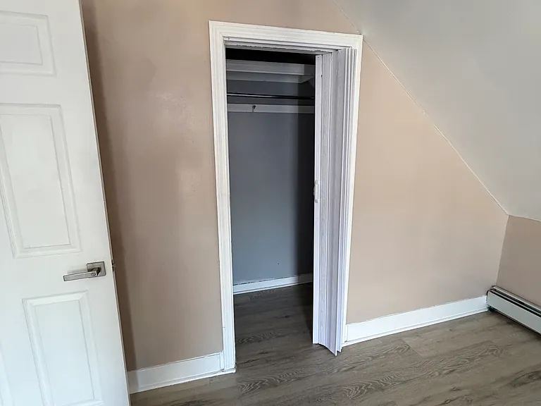 30 Pekin St #3 — Photo 6