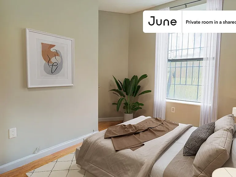 354 Cathedral Park Way #D — Photo 1