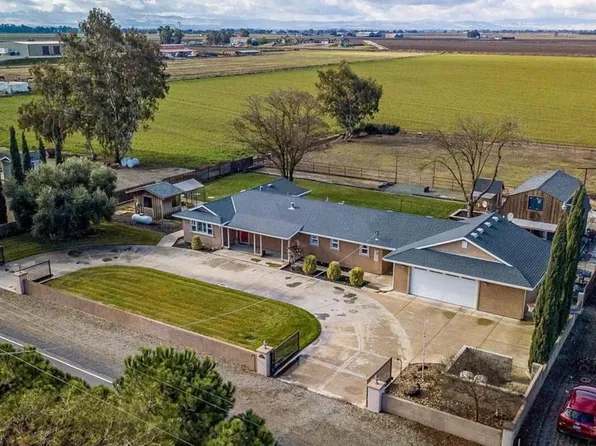 18393 Paradise Rd, Tracy, CA 95304