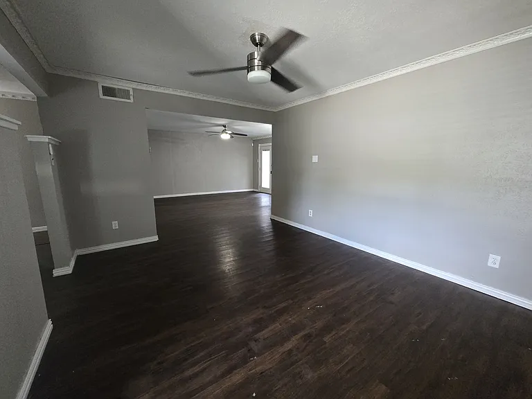 624 Oceanview Dr — Photo 9