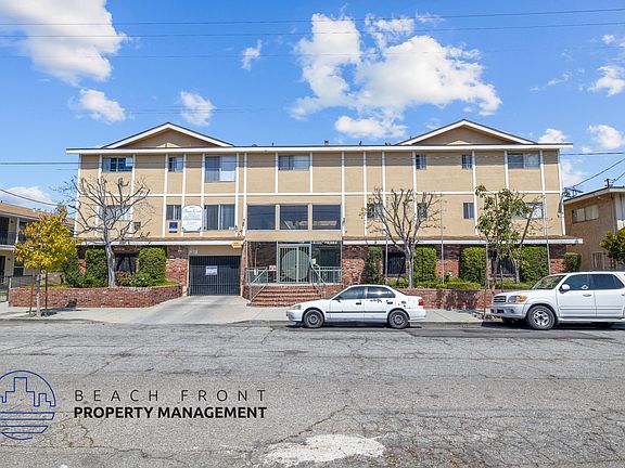 2nd image of 4061 W 138th St APT 30