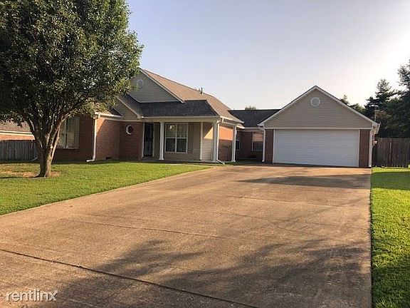 288 Wylie Exterior 2