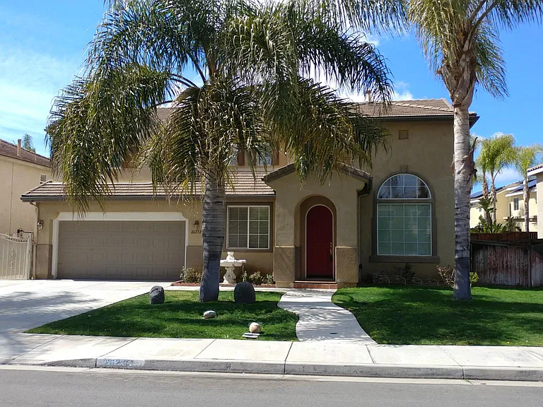 26232 Palm Tree Ln — Photo 1