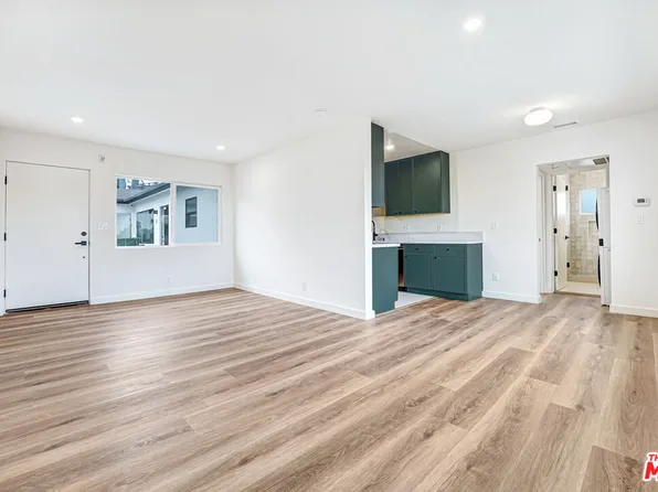16185 W Sunset Blvd, Pacific Palisades, CA