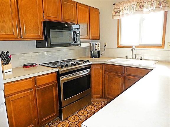 3rd image of 10006 E 20th Ave
