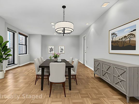 4th image of 301 E 48th St APT 17F