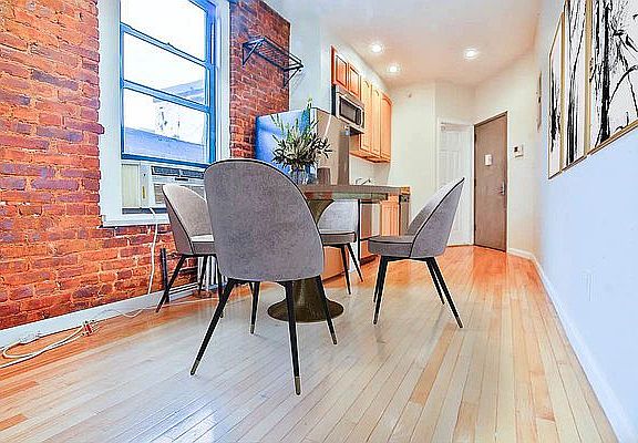 5th image of 167 Mott St #D5