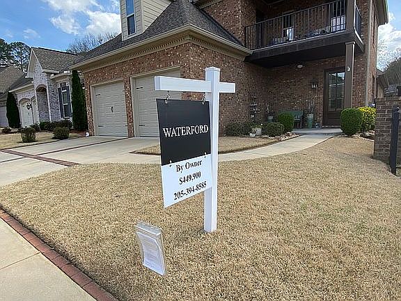 2nd image of 2530 McLean Cir