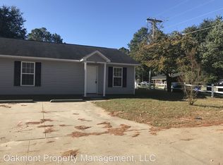 1083 Rulnick St APT 2, Fayetteville, NC 28304