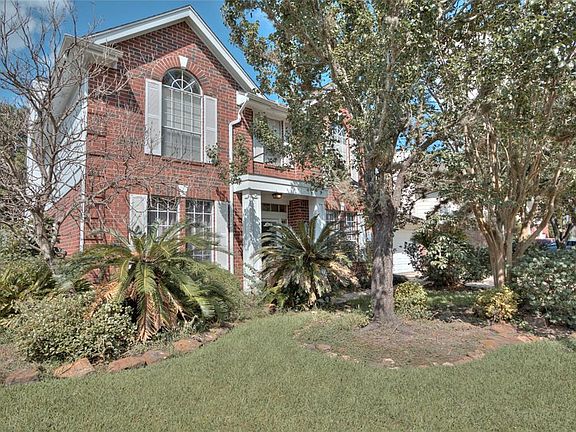 2nd image of 1808 Oakland Cir