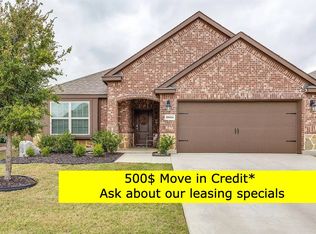 2825 Ainsworth Rd, Aubrey, TX 76227