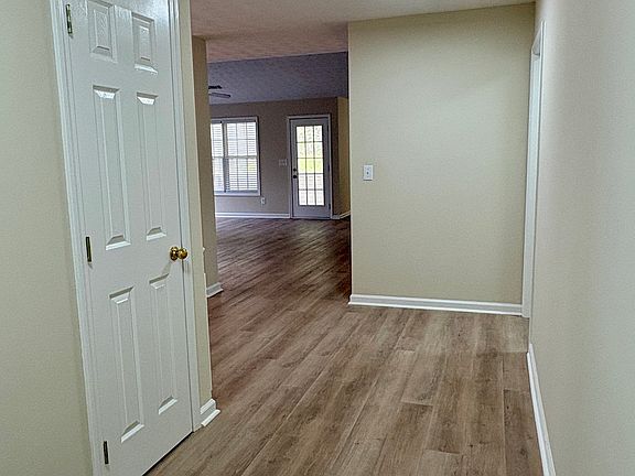 2nd image of 2336 Pettit Dr