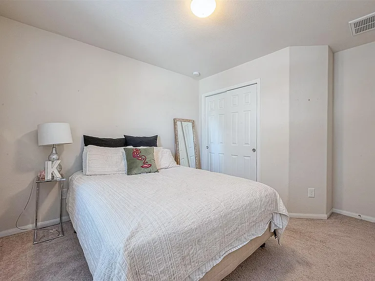 20127 Graphite Canyon Ct — Photo 32