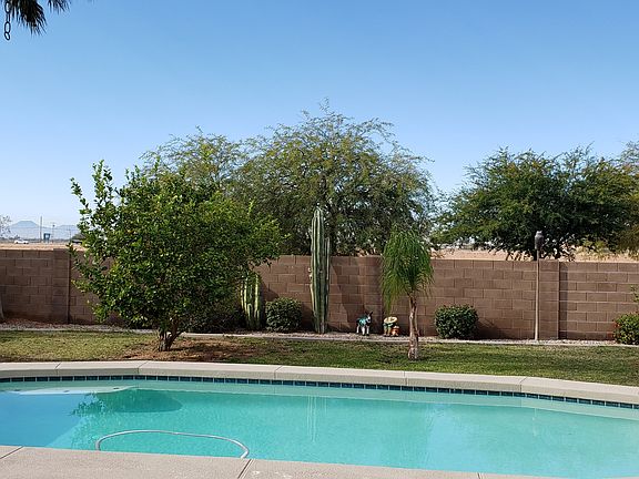 4th image of 2455 N Sandstone Pl