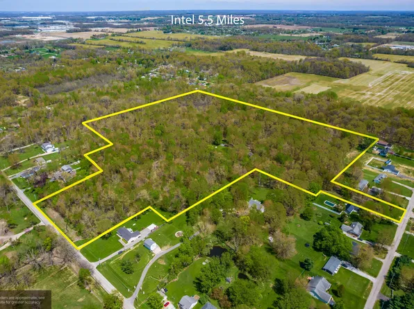 3773 Dixon Rd SW, Pataskala, OH 43062