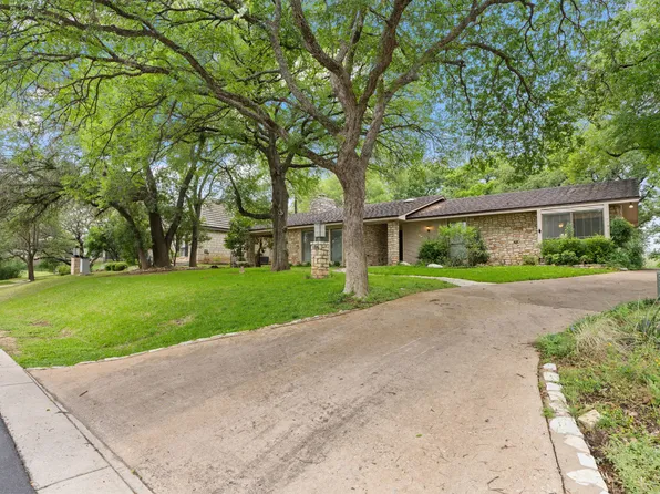 106 Cross Bow, Horseshoe Bay, TX 78657