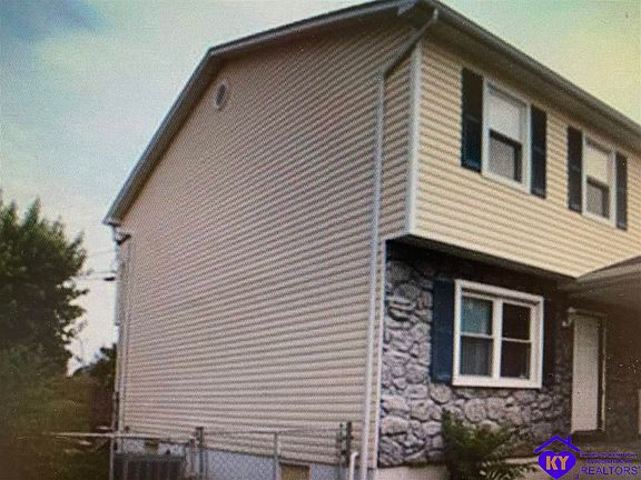 2nd image of 2713 Pioneer Ct