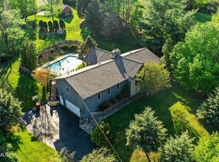 1305 Knob Creek Rd, Johnson City, TN 37604