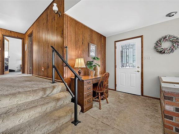 4th image of 115 Hickory Dr