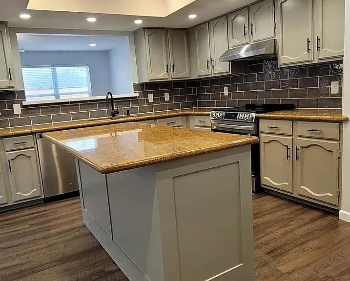 9614 Charter Ridge Dr — Photo 11