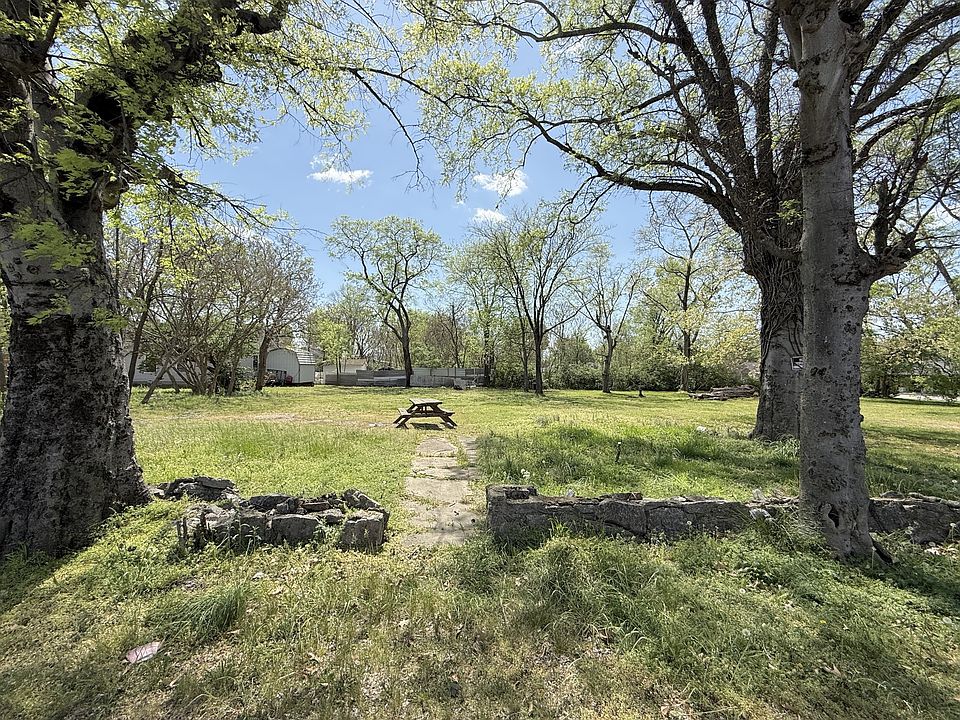 1st image of 508 Watson St