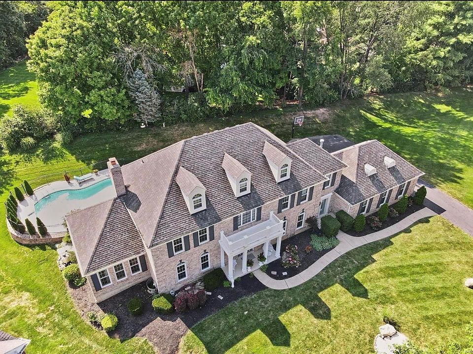 1st image of 1072 Bristol Manor Dr