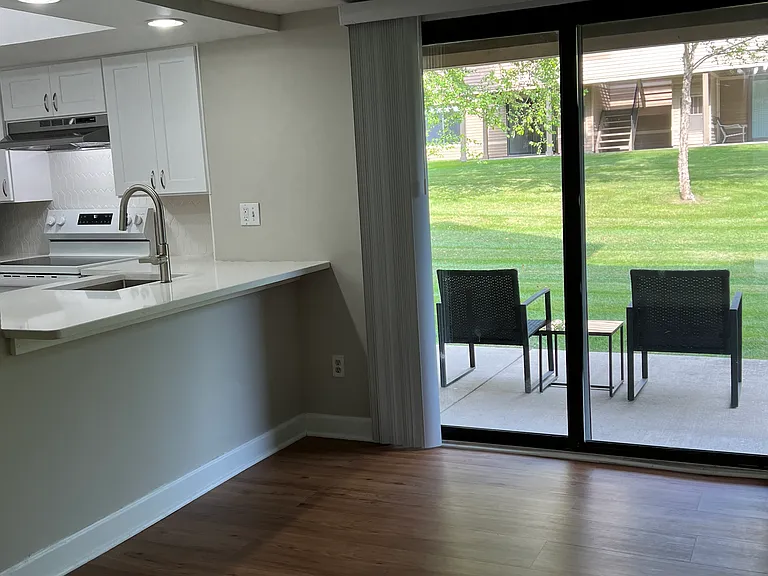 225 Briarcrest Dr #200 — Photo 14