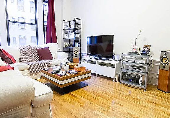 5th image of 162 W 54th St APT 9A