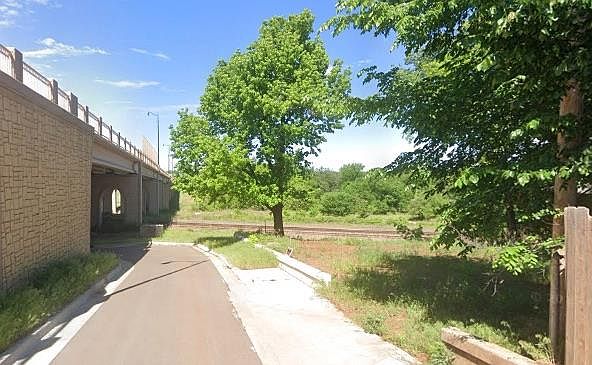 1st image of 312 W Noble Ave Lot 9
