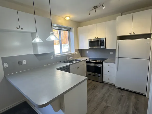 5106 Green Lake Way N, Seattle, WA