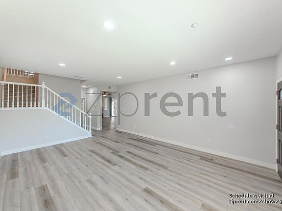 4th image of 11113 Sassafras Ct