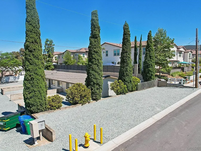 8717 Carribean Way — Photo 41