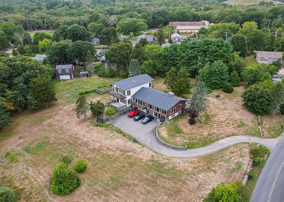 1st image of 225 Hixbridge Rd