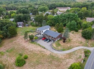 225 Hixbridge Rd, Westport, MA 02790