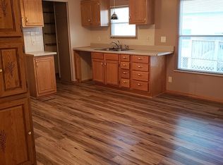 216 N John Dr, Andover, KS 67002