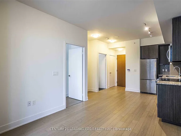 30 Shore Breeze Dr #2614 — Photo 25