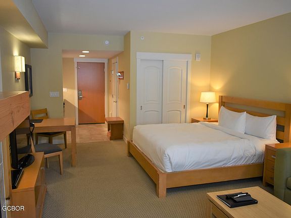 4th image of 670 Winter Park Dr #3318