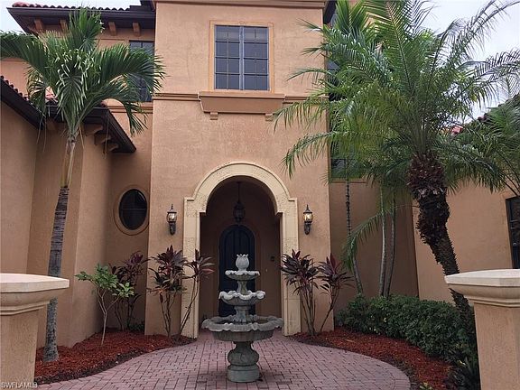 2nd image of 21711 Arenga Ln