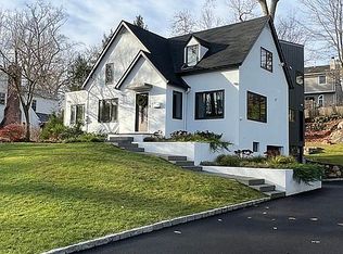 31 Revere Road, Scarsdale, NY 10583