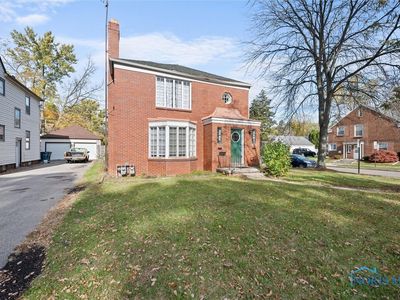 2000 N Cove Blvd, Toledo, OH, 43606