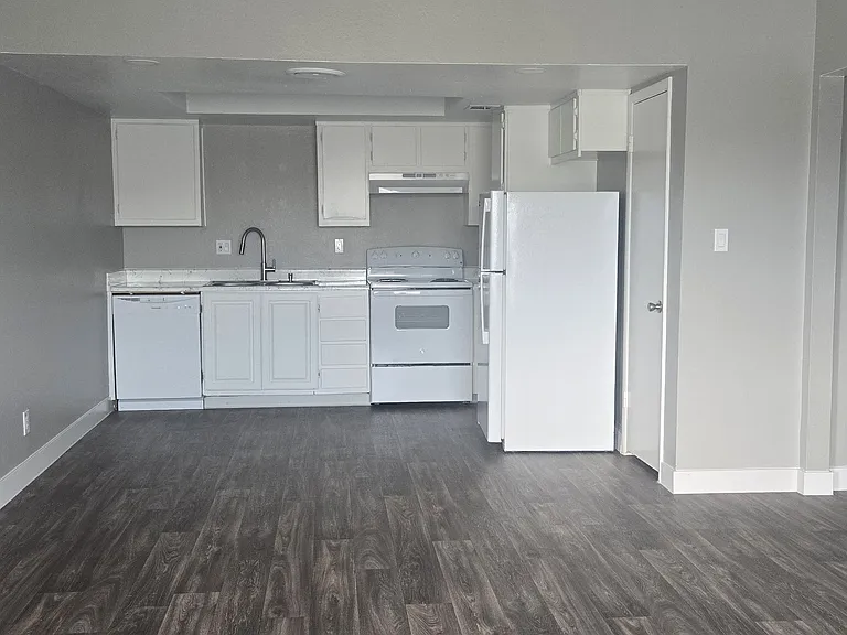 6446 Casada Way #17 — Photo 21