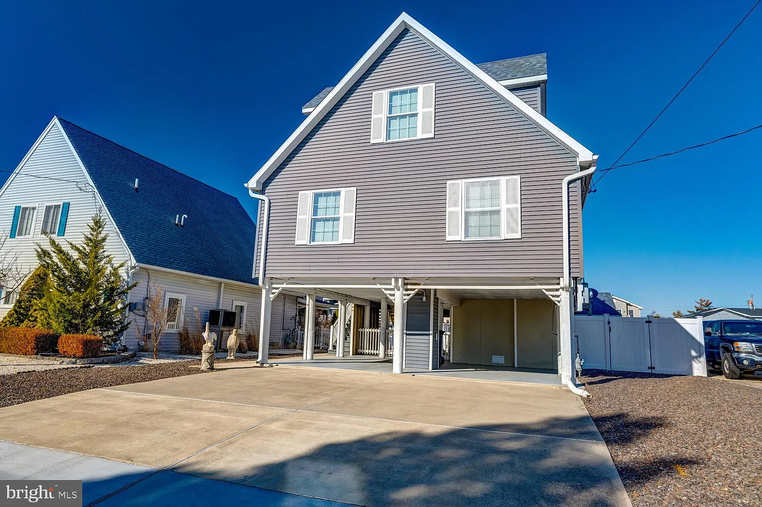 20 Lake Huron Dr photo 1