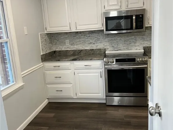 13 Bromley Dr, Williamsburg, VA 23185
